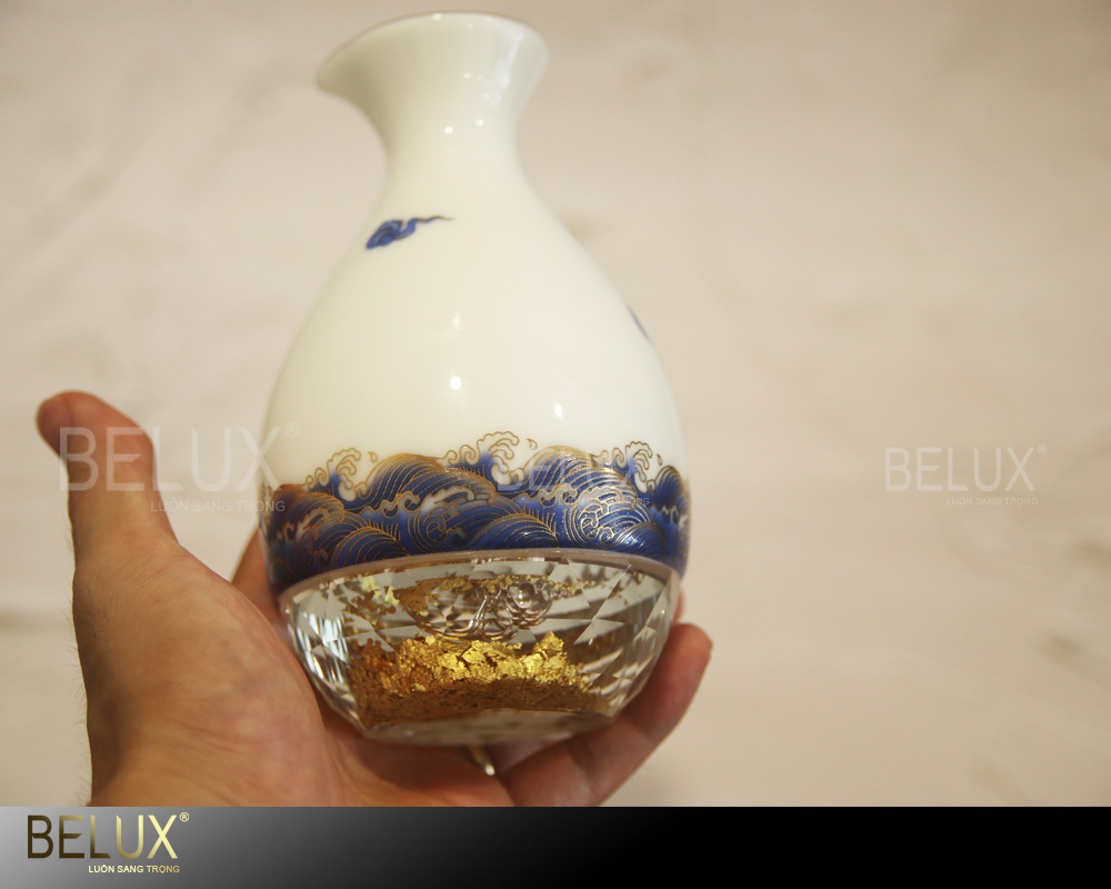 Bộ bình ly sứ vân mây đúc vàng lá 24k - món quà sang trọng