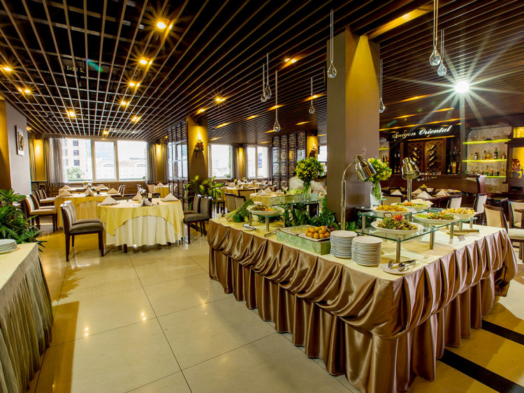Nhà hà ng Khách sạn Sà i Gòn