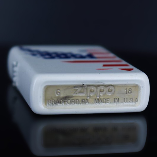 Bật Lửa Zippo 214 Eagle Flag Design