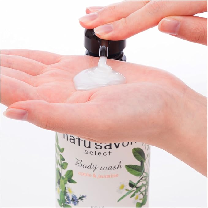 Sữa Tắm Dưỡng Ẩm Và Làm Trắng Da Kose Softymo Natusavon Select White Body Wash Moist (500ML)