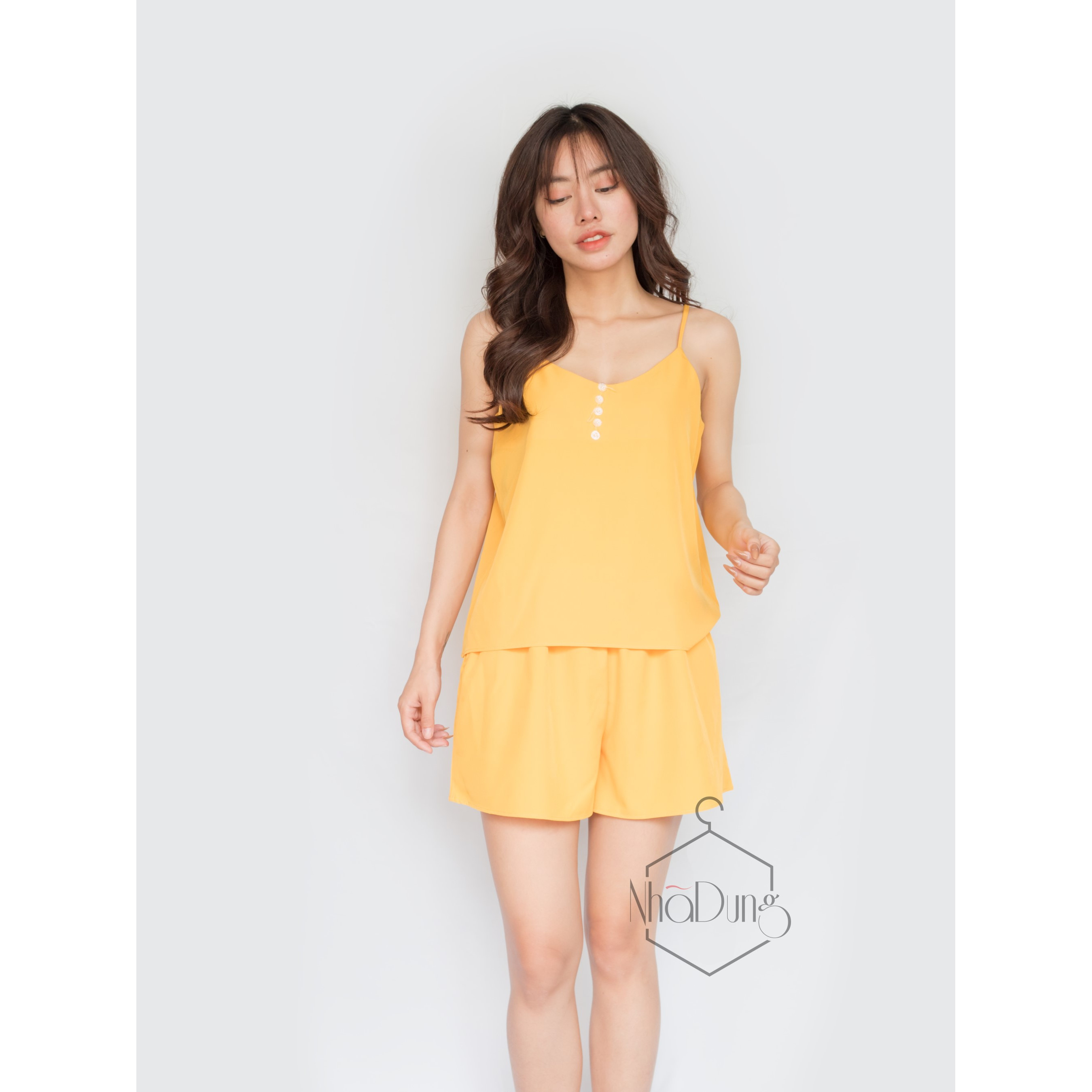 Đồ bộ mặc nhà đồ ngủ nữ 2 dây lụa cao cấp 5 nút siêu mát kiểu dáng sexy đủ size dưới 70kg