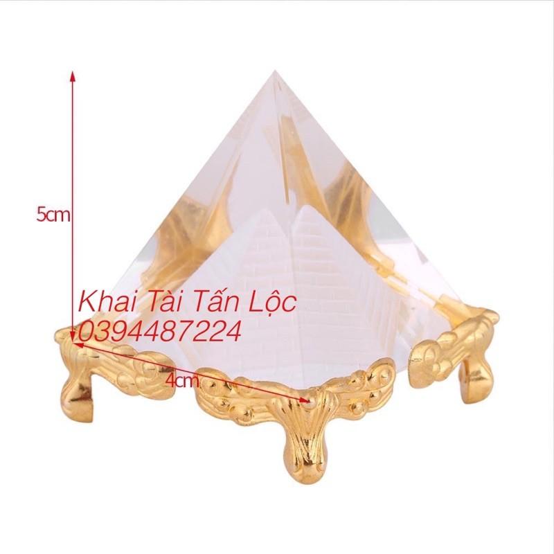 Kim tự tháp pha Lê phong thủy nhỏ xinh