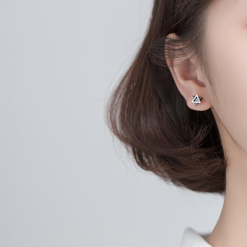 Bông Tai Nữ Unisex Hạt Nhỏ Đen Trắng