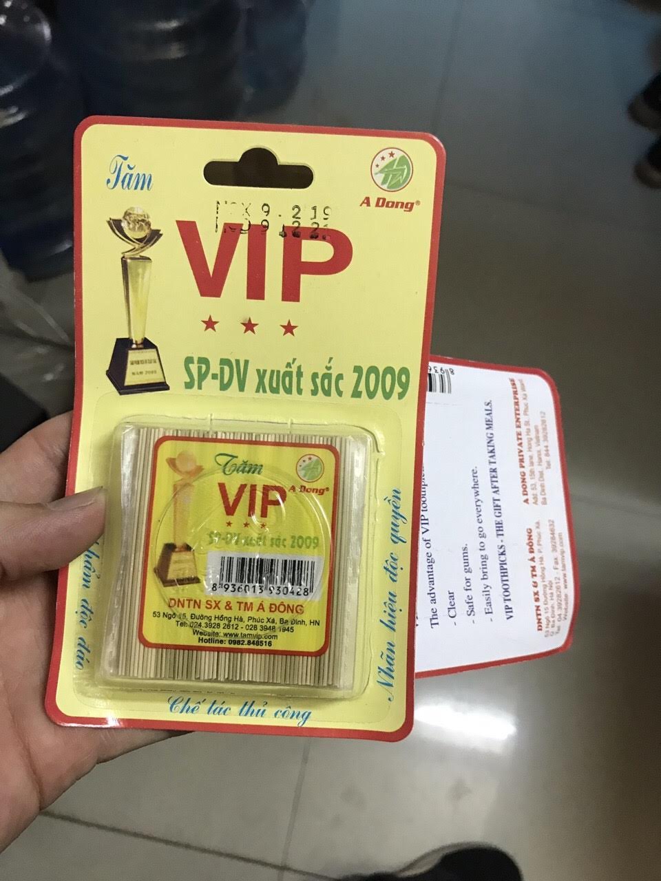 Combo vỉ 5 gói tăm vip và vỉ 4 hộp tăm vip giang cật