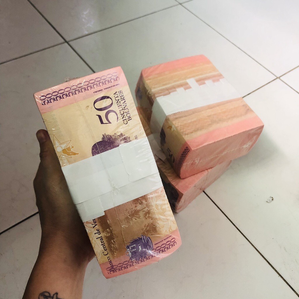 1 tờ tiền Venezuela hình con mèo 50 Bolivares sưu tầm , tiền châu Mỹ , Mới 100% UNC