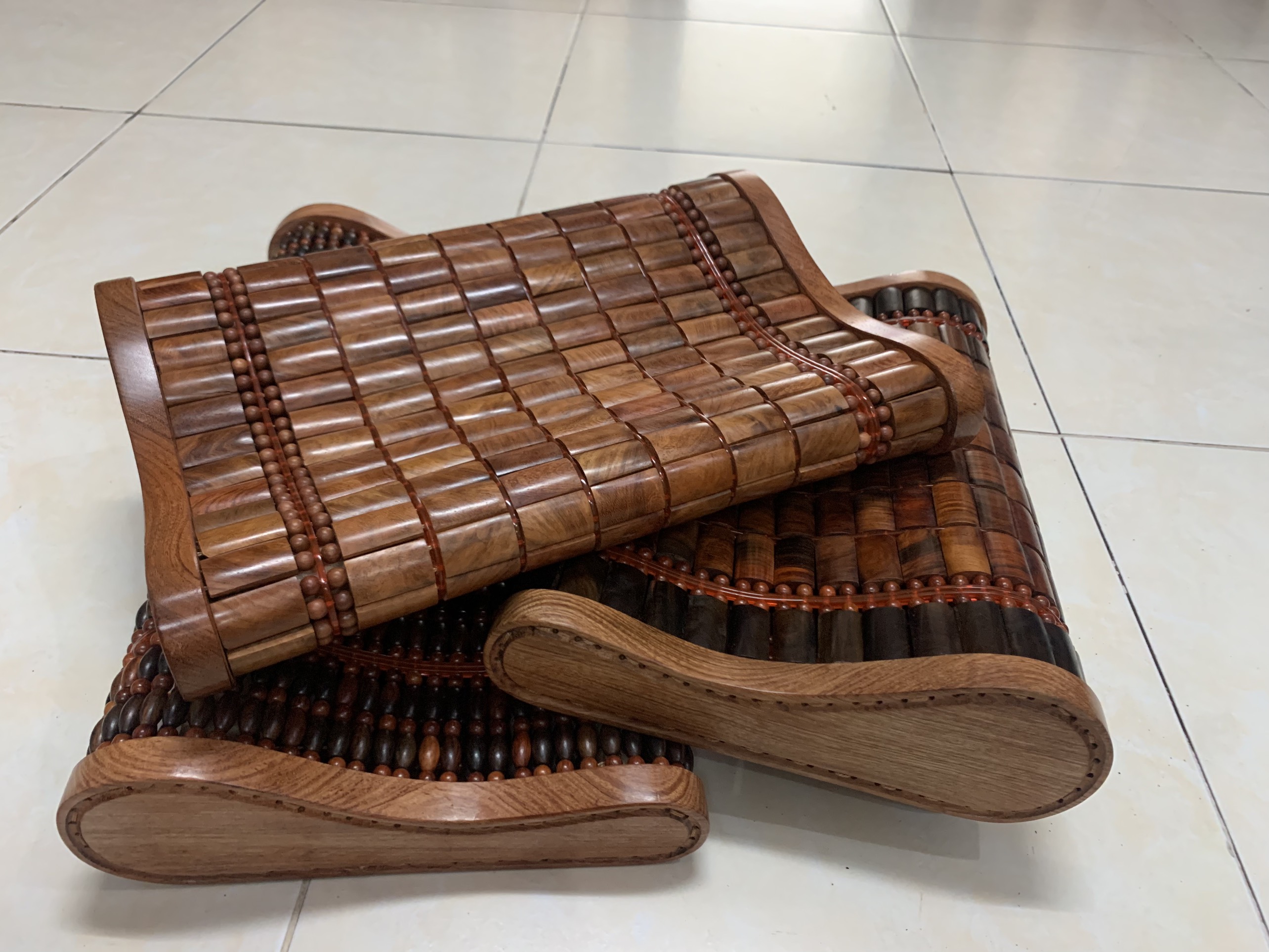 Gối Gỗ Trắc Miếng , Gối Công Thái Học - Kích Thước 43cmx24cmx8cm/4cm ( video , hình thật )