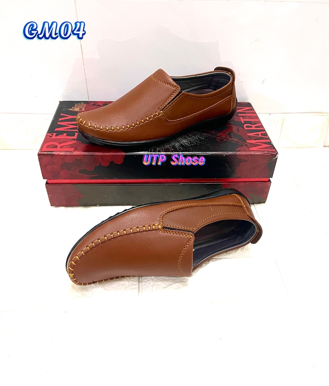 Giày lười nam mẫu mới..da mềm..kiểu dáng đẹp..size từ 38-43..đế khâu sẵn rất chắc chắn