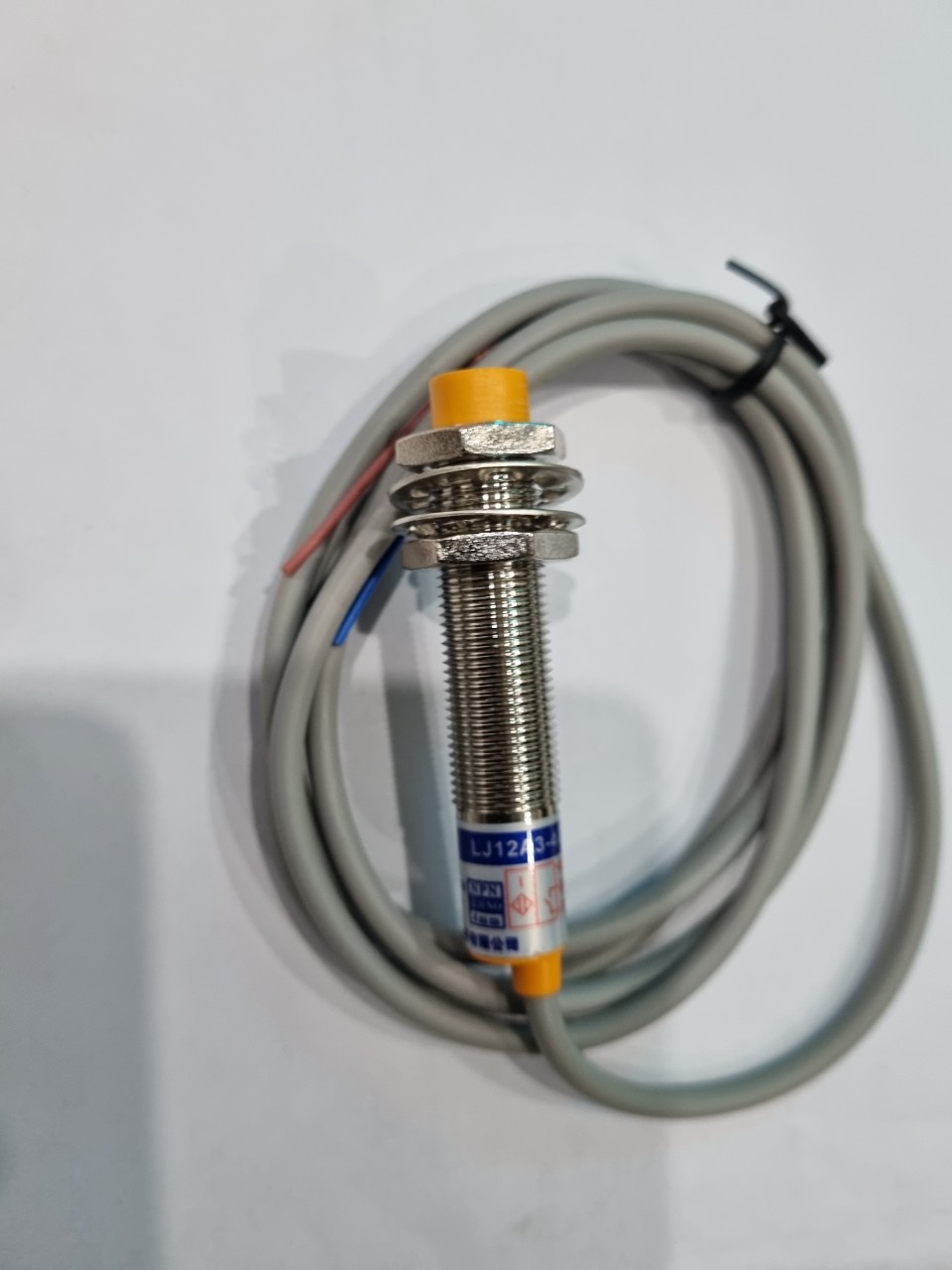 Cảm biến tiệm cận phi 12 NPN No 6-36VDC
