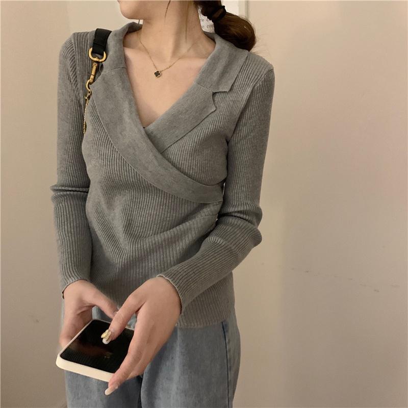 Áo len dệt kim cổ chữ V tay dài mỏng phong cách Hàn Quốc 173114