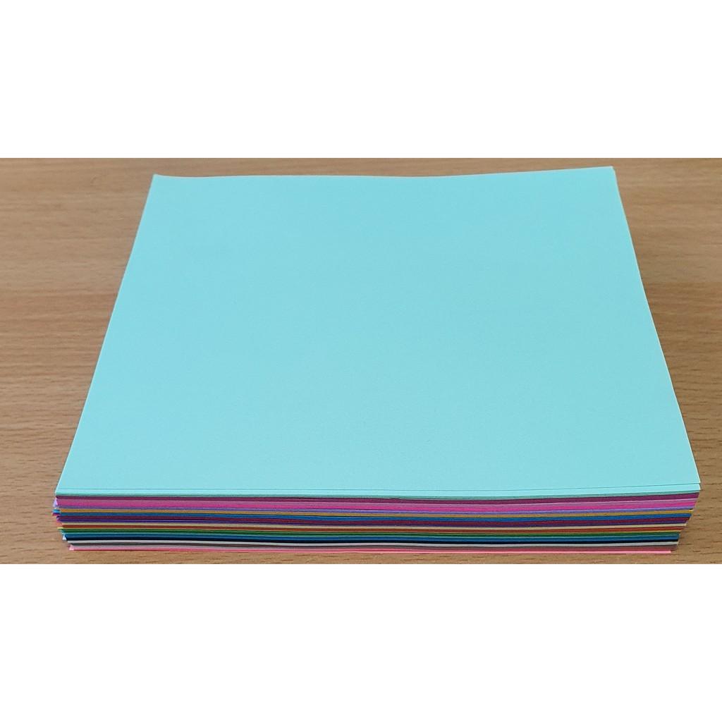 Giấy Vuông Gấp Origami 20 màu 100 tờ Kích Thước 15x15cm