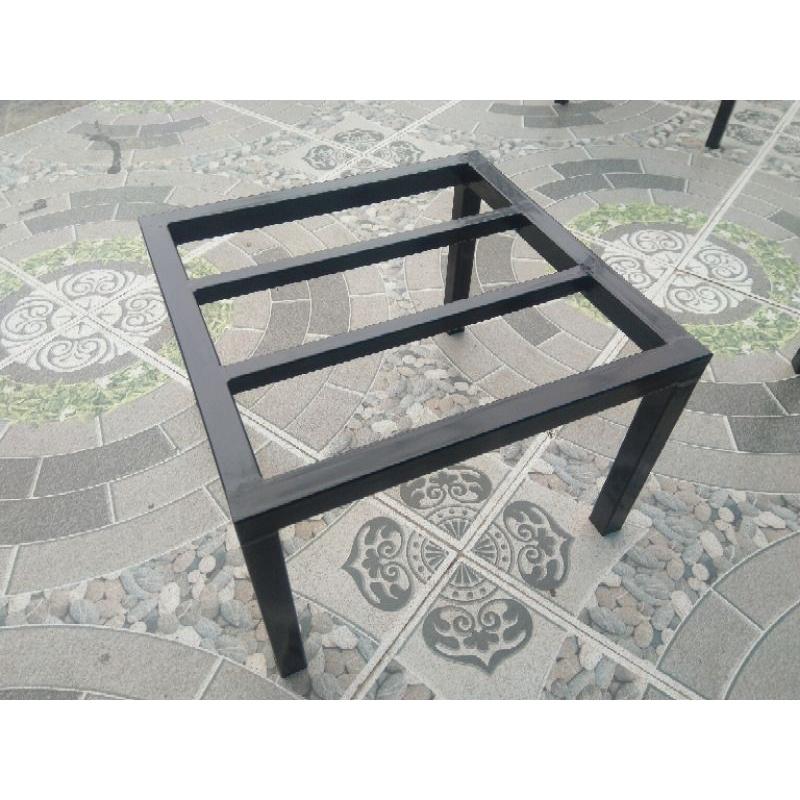 Kệ- Đôn kê chậu cảnh Vuông 30cm, Cao 20cm