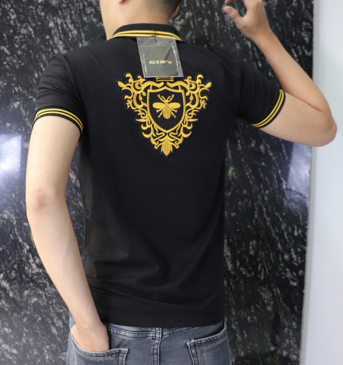 Áo Thun NAm Cổ Bẻ Vải Cotton Mịn Mát Không Xù