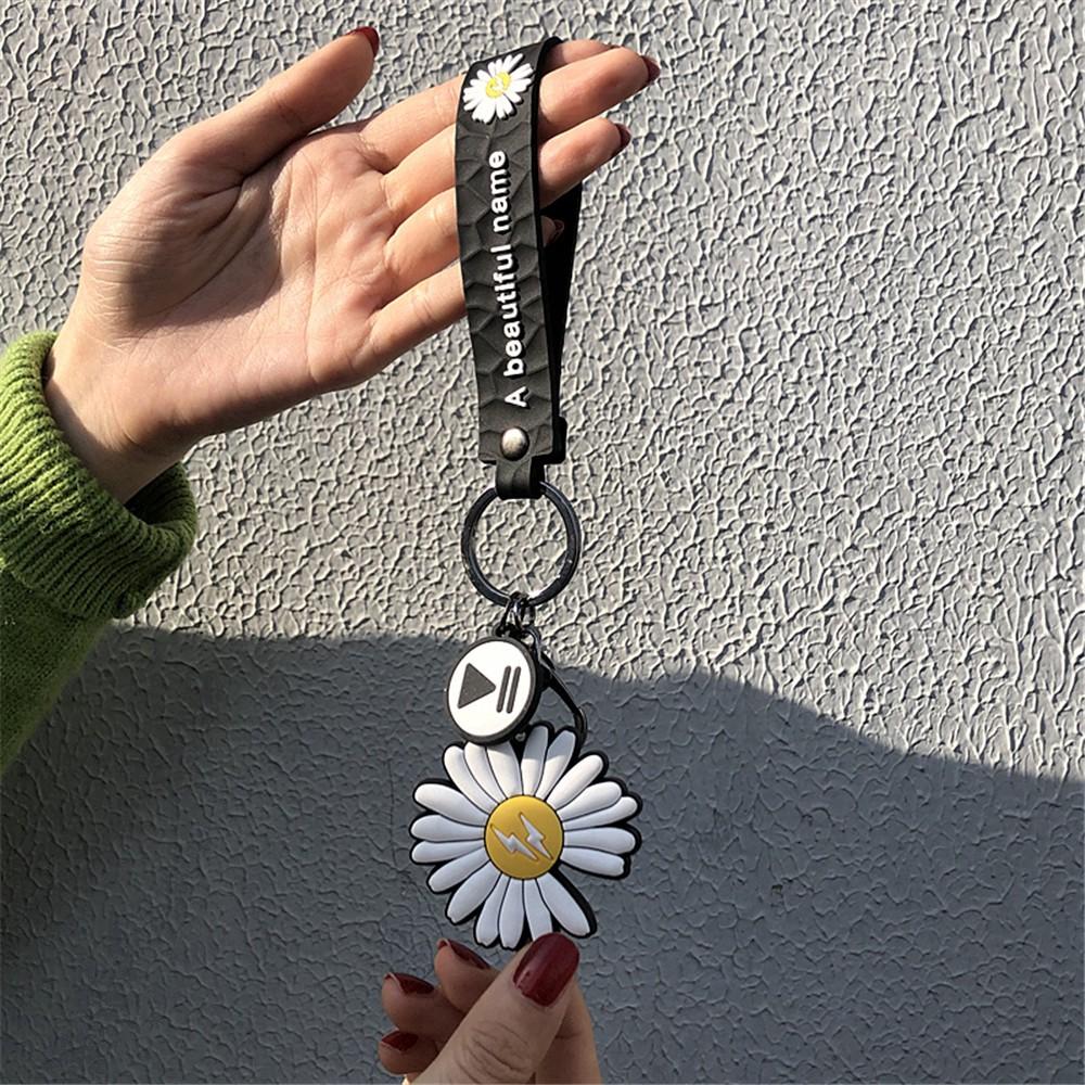 MÓC KHÓA GIÀY HOA CÚC-Móc Khóa Hình Hoa Cúc/Đôi Giày Xinh Xắn-Móc chìa khóa gắn hình giày xinh xắn chất lượng cao