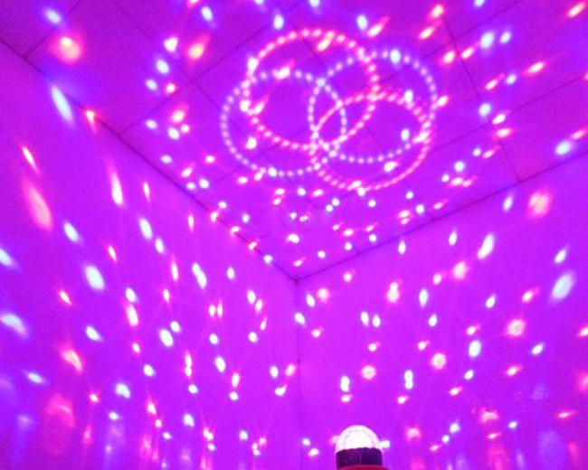 Đèn Led Pha Lê 7 Màu Cảm Ứng Theo Nhạc - Giao Hàng Toàn Quốc