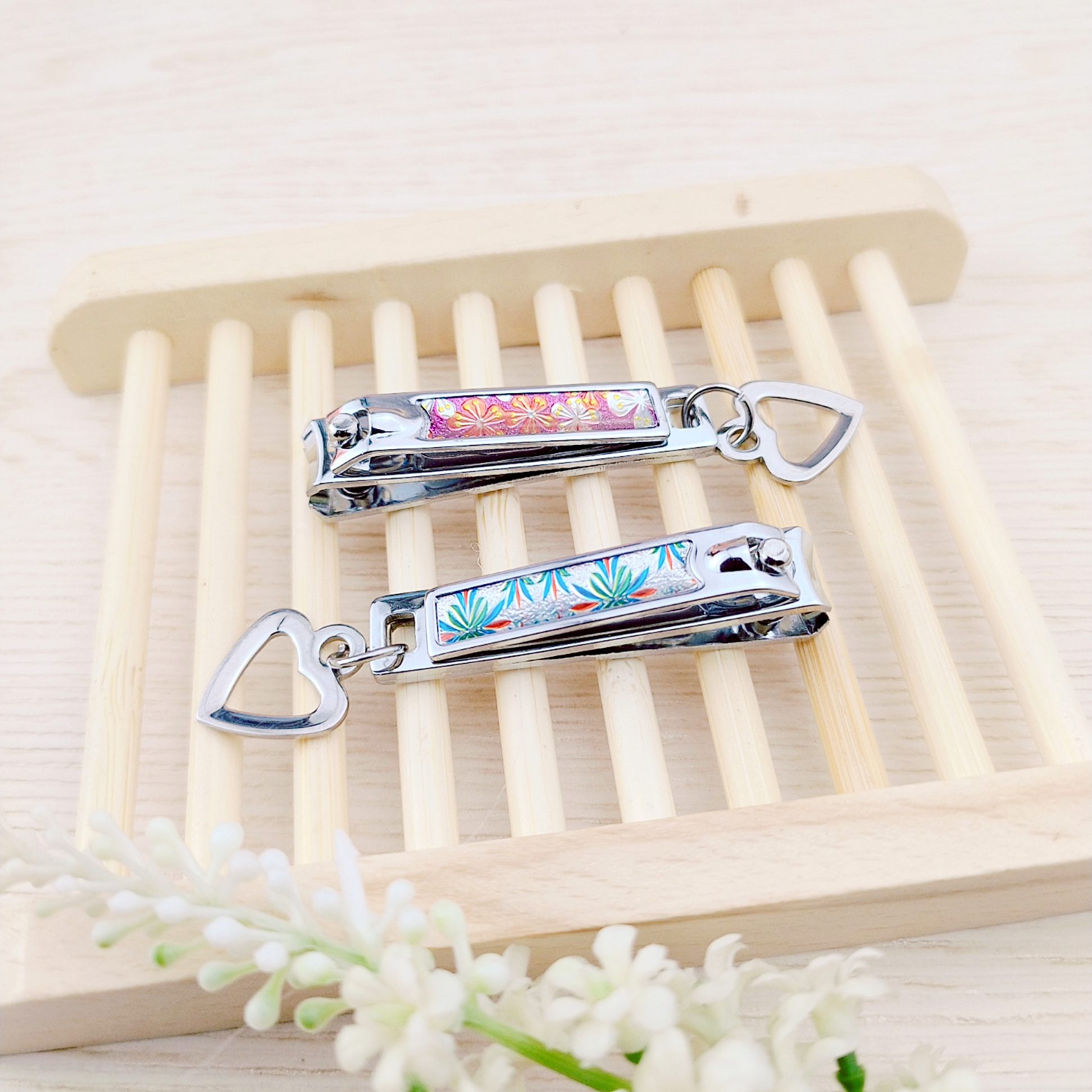 Dụng cụ cắt móng tay loại nhỏ cho bé và người lớn