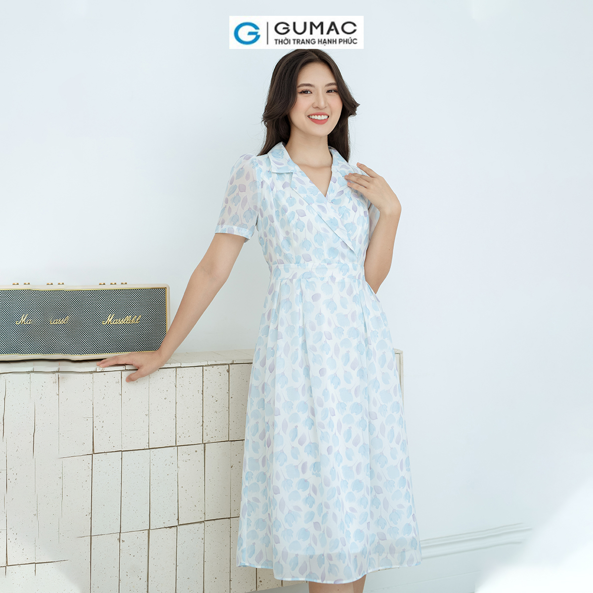 Đầm A xòe bâu danton GUMAC DD08030