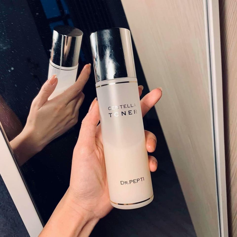 Nước Hoa Hồng Dr.Pepti+ Dưỡng Da Căng Bóng Centella Toner