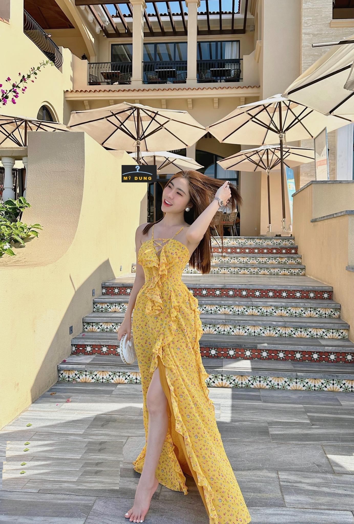 ĐẦM MAXI 2S ĐAN DÂY ,HOA HỒNG NHÍ NỀN VÀNG CAM- XẺ VIỀN BÈO, EM NÀY MÀ DIỆN ĐI THÌ HÁCH DÁNG HẾT NƯỚC CHẤM.. LÊN ẢNH CHỈ CÓ XUẤT SẮC- HÀNG THIẾT KẾ LOẠI 1, FORM CHUẨN