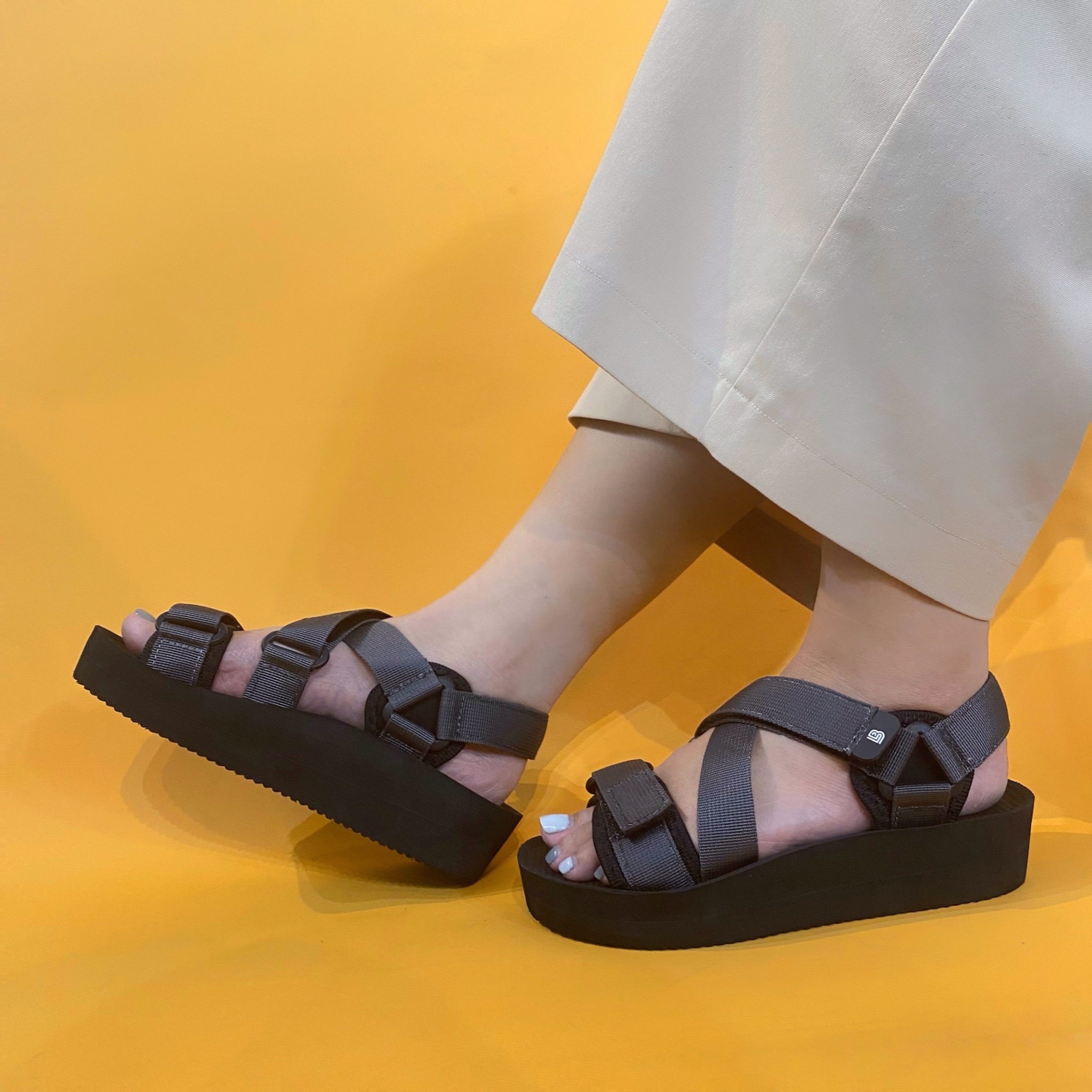 Giày Sandal Nữ The Bily 02W Quai Chéo Đôi - Màu Xám BL02WX