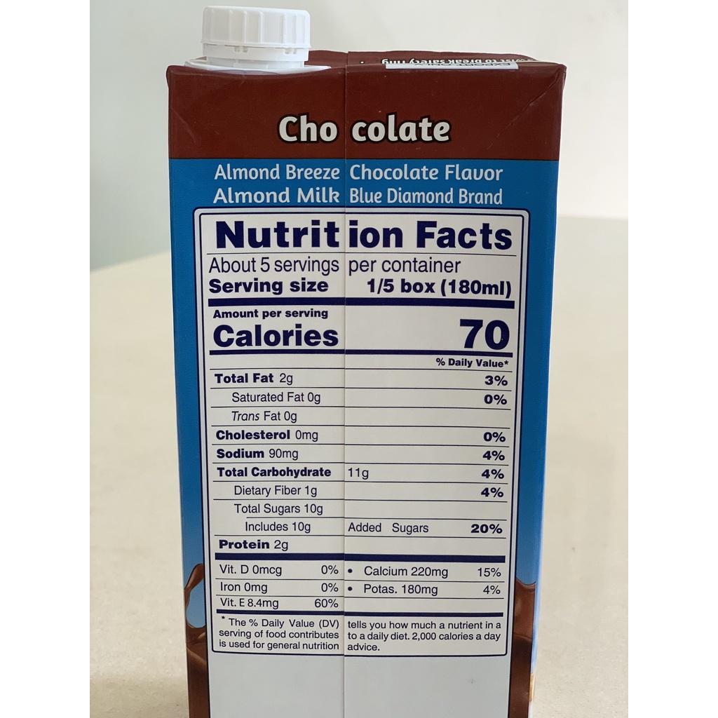 Thùng Sữa hạt hạnh nhân ALMOND BREEZE CHOCOLATE 946ml (12 hộp) - Sản phẩm của TẬP ĐOÀN BLUE DIAMOND MỸ - Đứng đầu về sản lượng tiêu thụ tại Mỹ