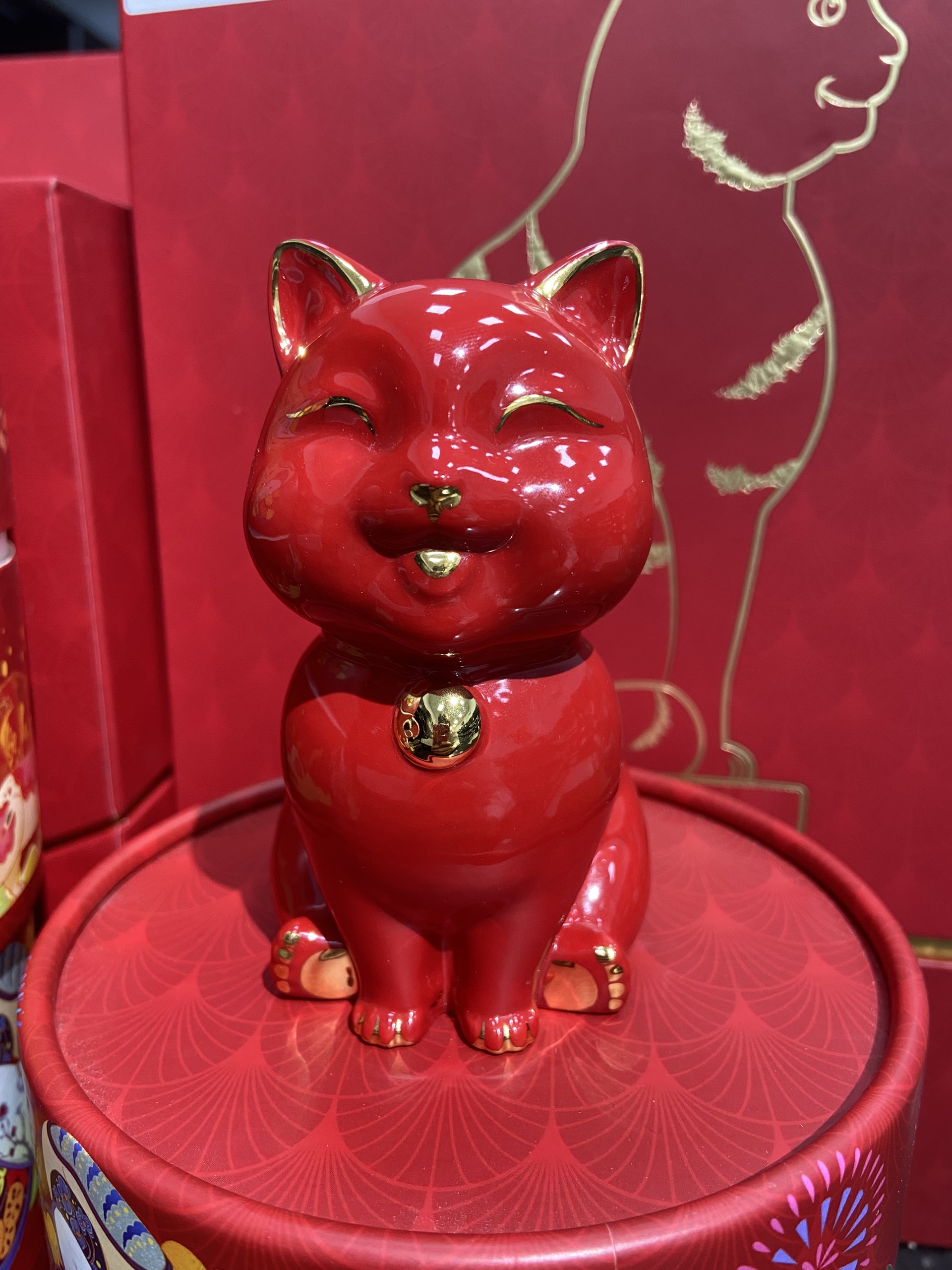 Mèo Vạn Phúc 9.5 cm - Đỏ - Trang trí vàng - Gốm sứ cao cấp Minh Long