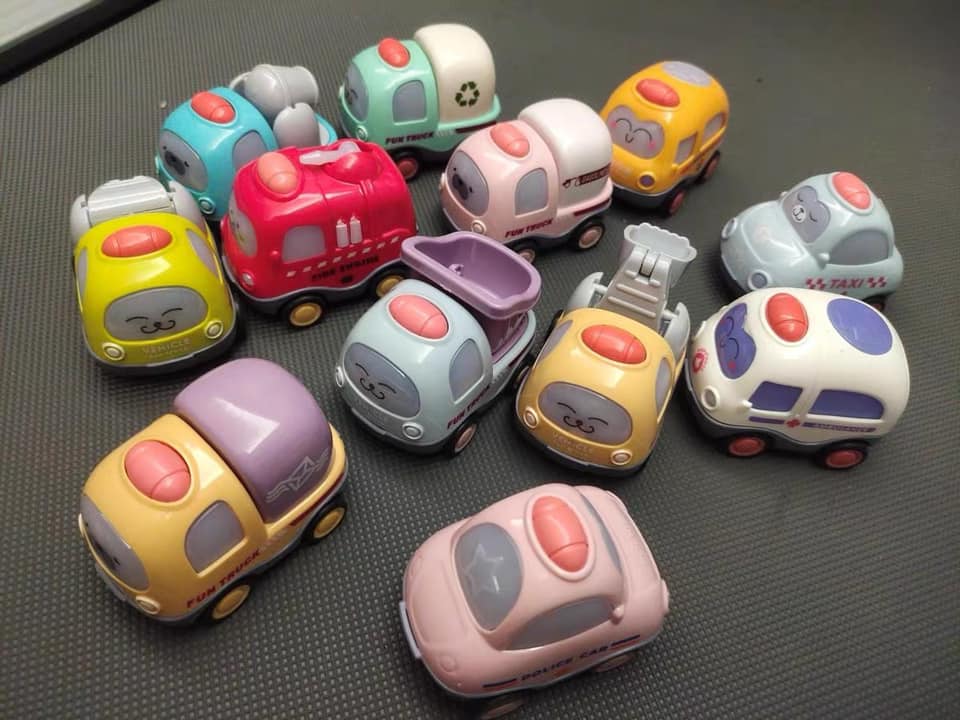 Đồ chơi Bộ 12 xe phương tiện giao thông mini
