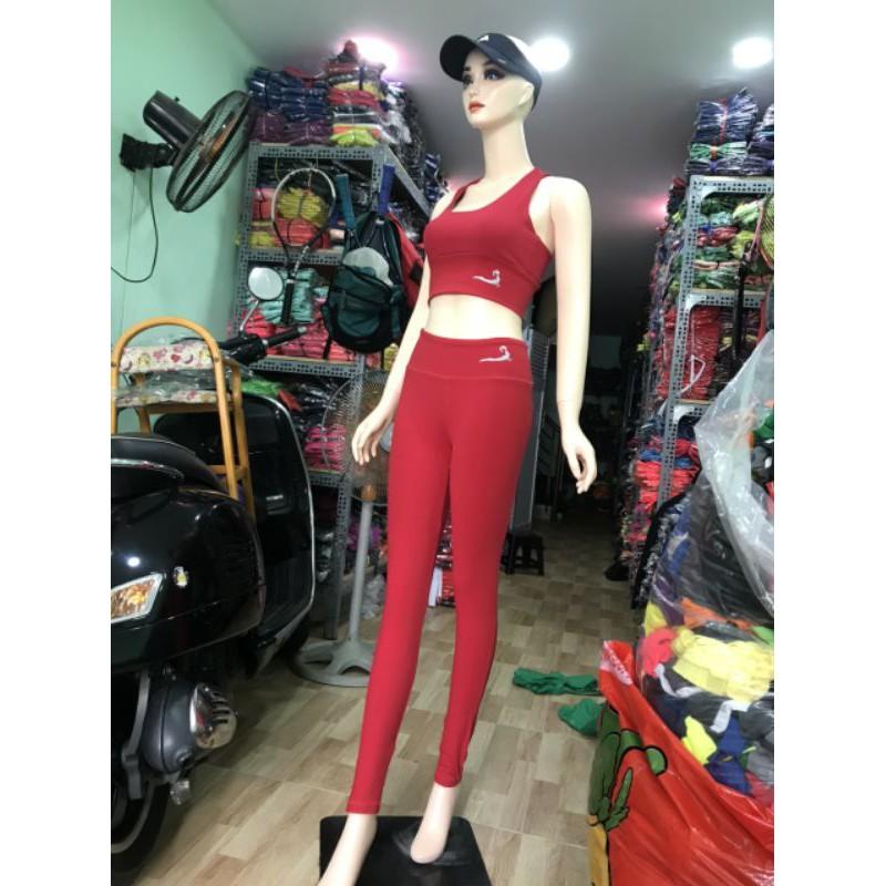 Bộ tập gym, yoga nữ được thiết kế thời trang với chất liệu cao cấp siêu co giãn, thấm hút mồ hôi tốt.