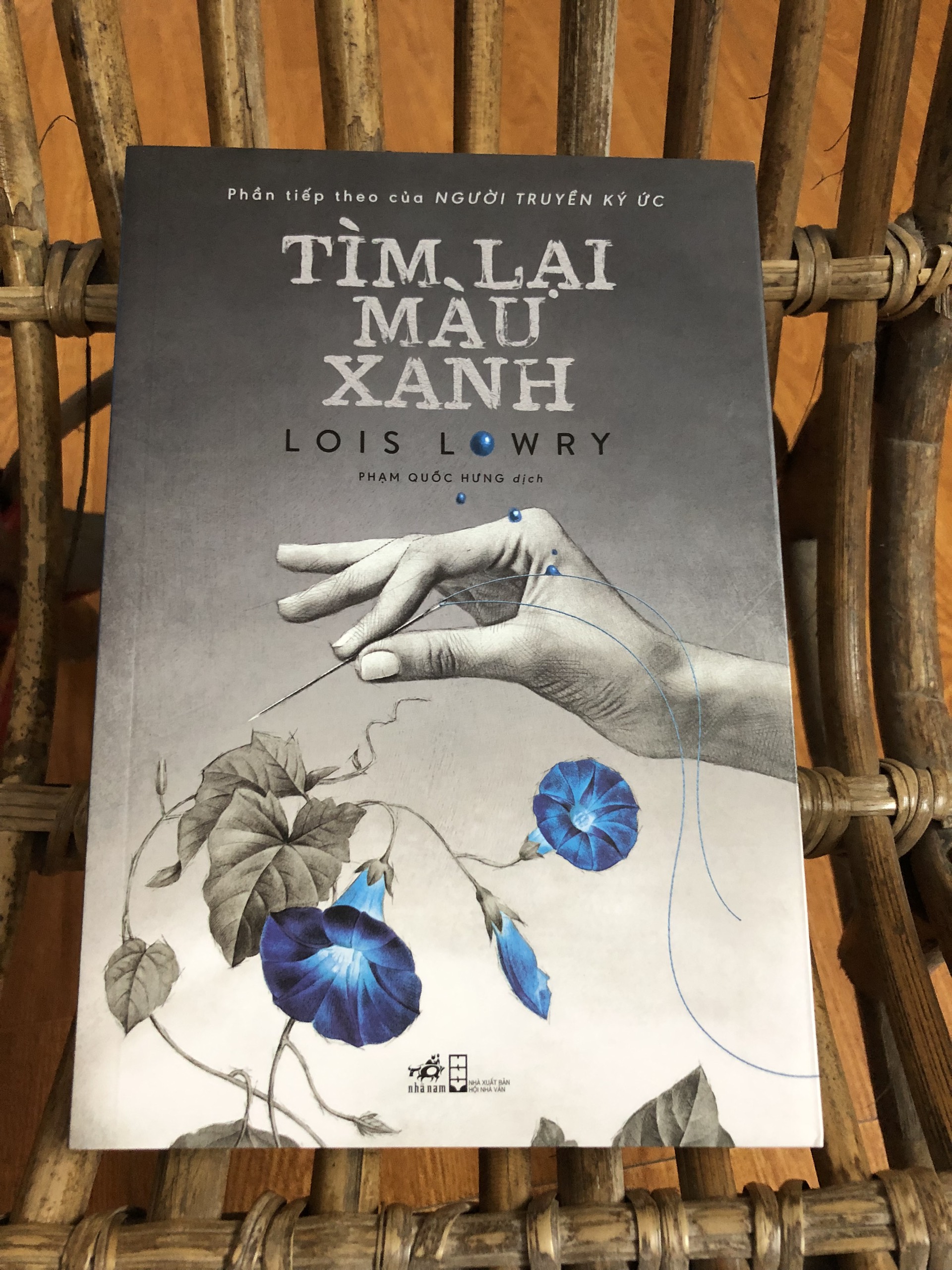 Tìm Lại Màu Xanh - Lois Lowry (Người Truyền Ký Ức phần 2)