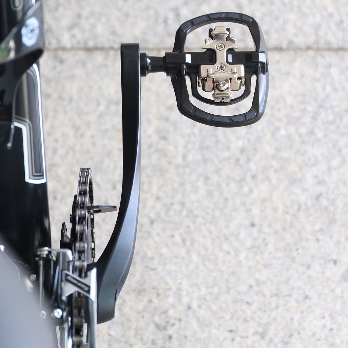 Bàn đạp đa dụng gồm 1 mặt phẳng & 1 mặt kèm can/cá Jett Commuter clipless pedal