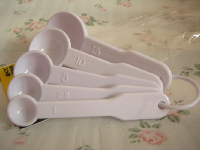 Bộ 5 thìa đong gia vị đủ cỡ gram KM-1052 hàng Nhật Bộ 5 thìa đong gia vị đủ cỡ gram KM-1052 hàng Nhật