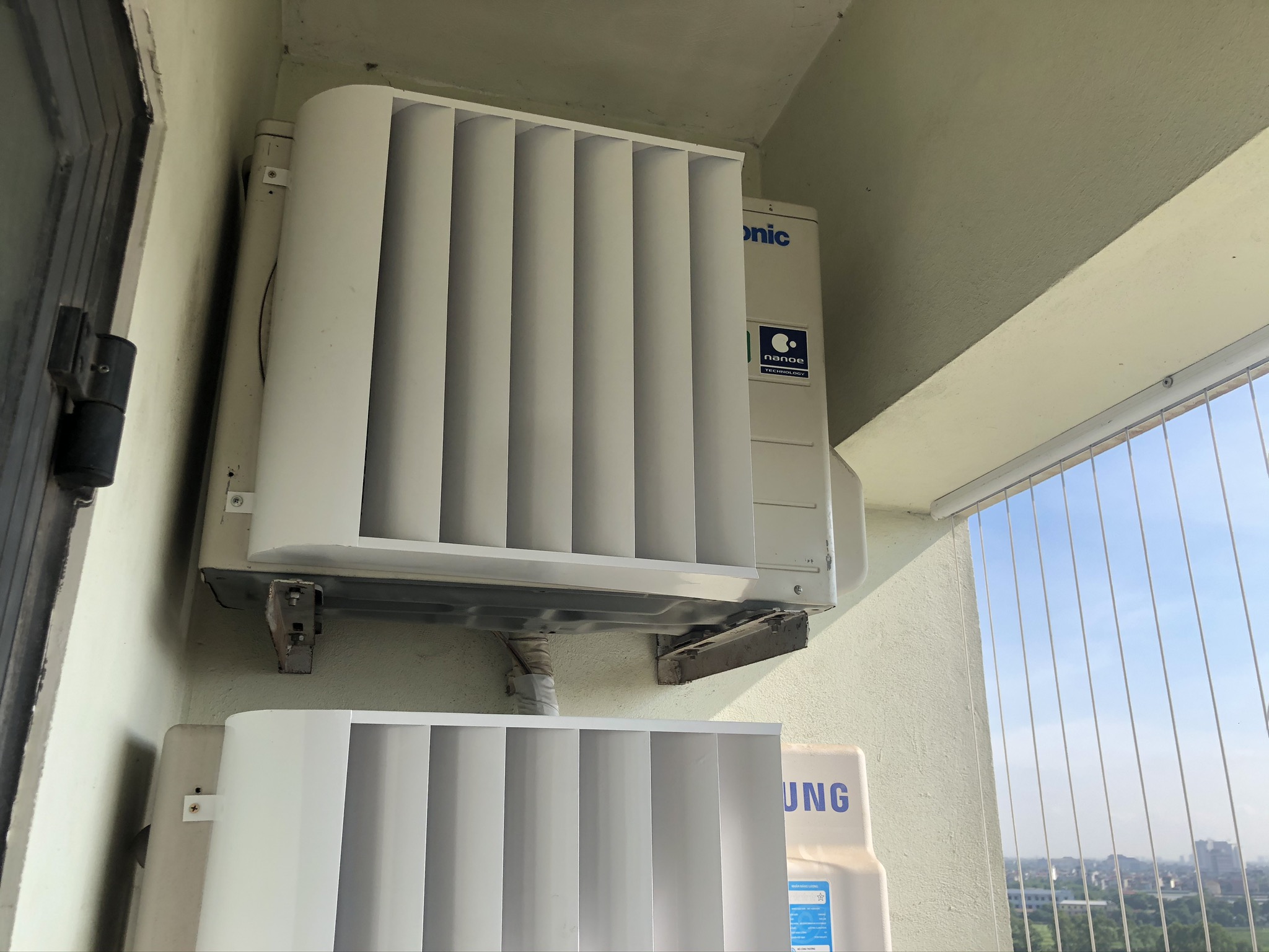 Louver-chuyển hướng gió dàn nóng máy lạnh