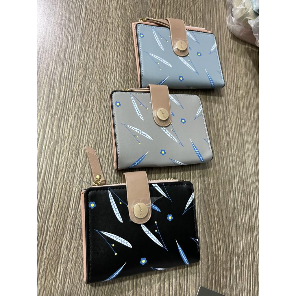 Ví vuông ngắn tiện lợi nút bấm hình hoa cọ FL501 Tặng móc khóa cá heo