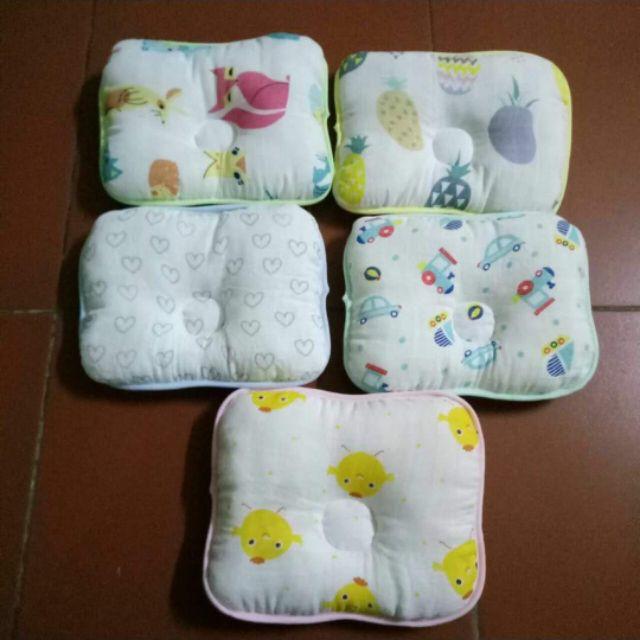 Gối lõm xô aden chống méo đầu cho bé sơ sinh