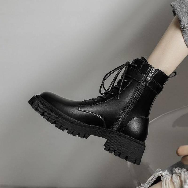 Bốt nữ dây buộc trước, cài khuy khóa sườn (Mã 8003