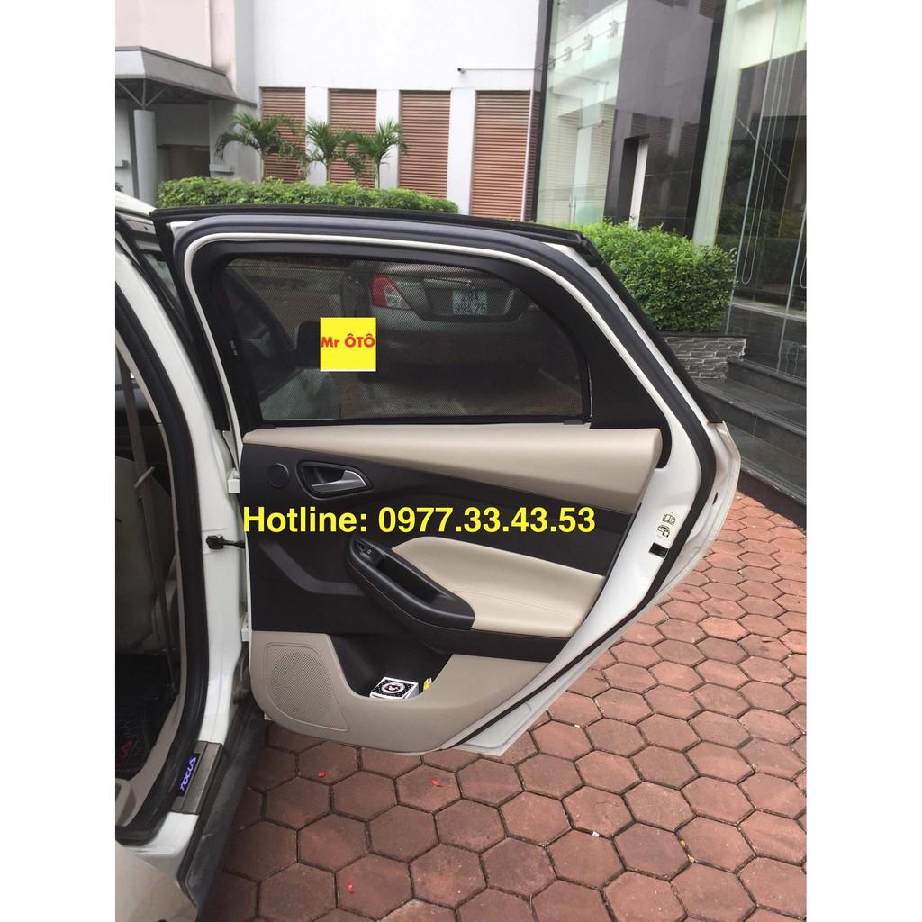 RÈM CHE NẮNG CHO XE FORD FOCUS SEDAN 2014-2020