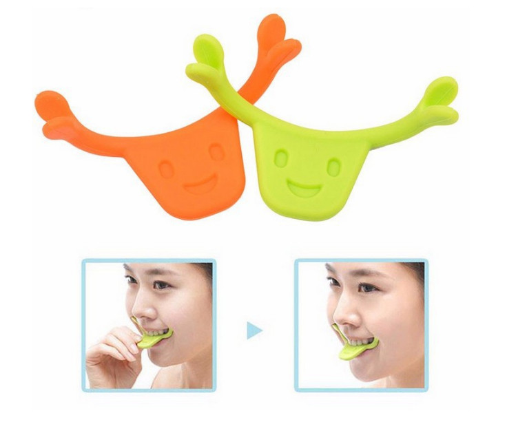 Combo 2 khuôn định hình nụ cười Smile Maker (màu ngẫu nhiên)