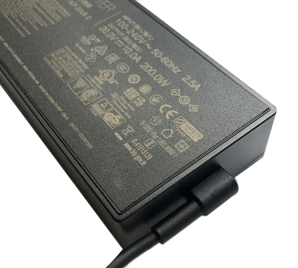 Sạc dành cho Asus ROG Strix G17 G713 G713QE 200W hàng nhập khẩu.