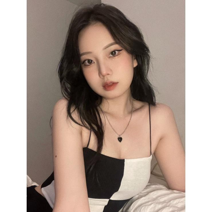 Áo Croptop 2 Dây Sợi Bún Gân Tăm Dáng Ôm Thon Gọn Mềm Mịn Carrotxinhdep MUA KÈM DEAL SỐC