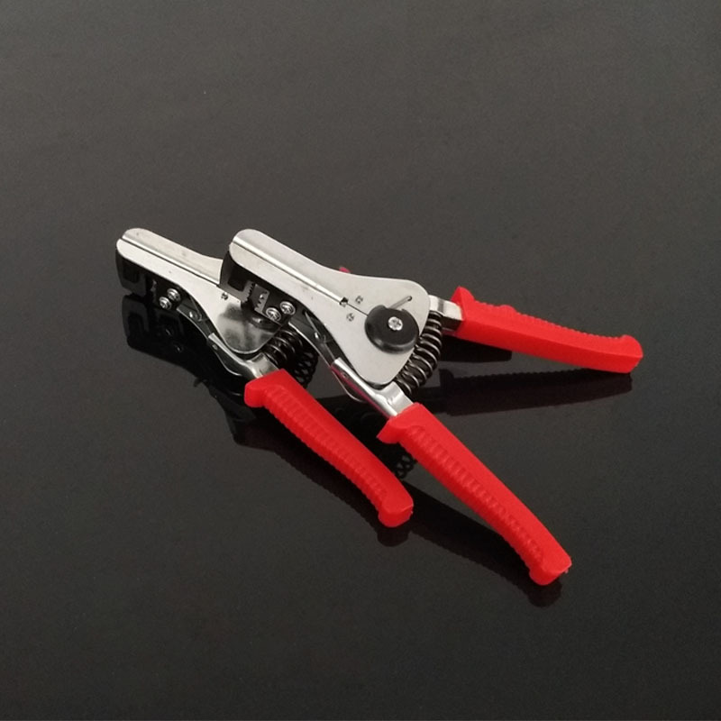 Kềm tuốt vỏ dây điện loại tốt