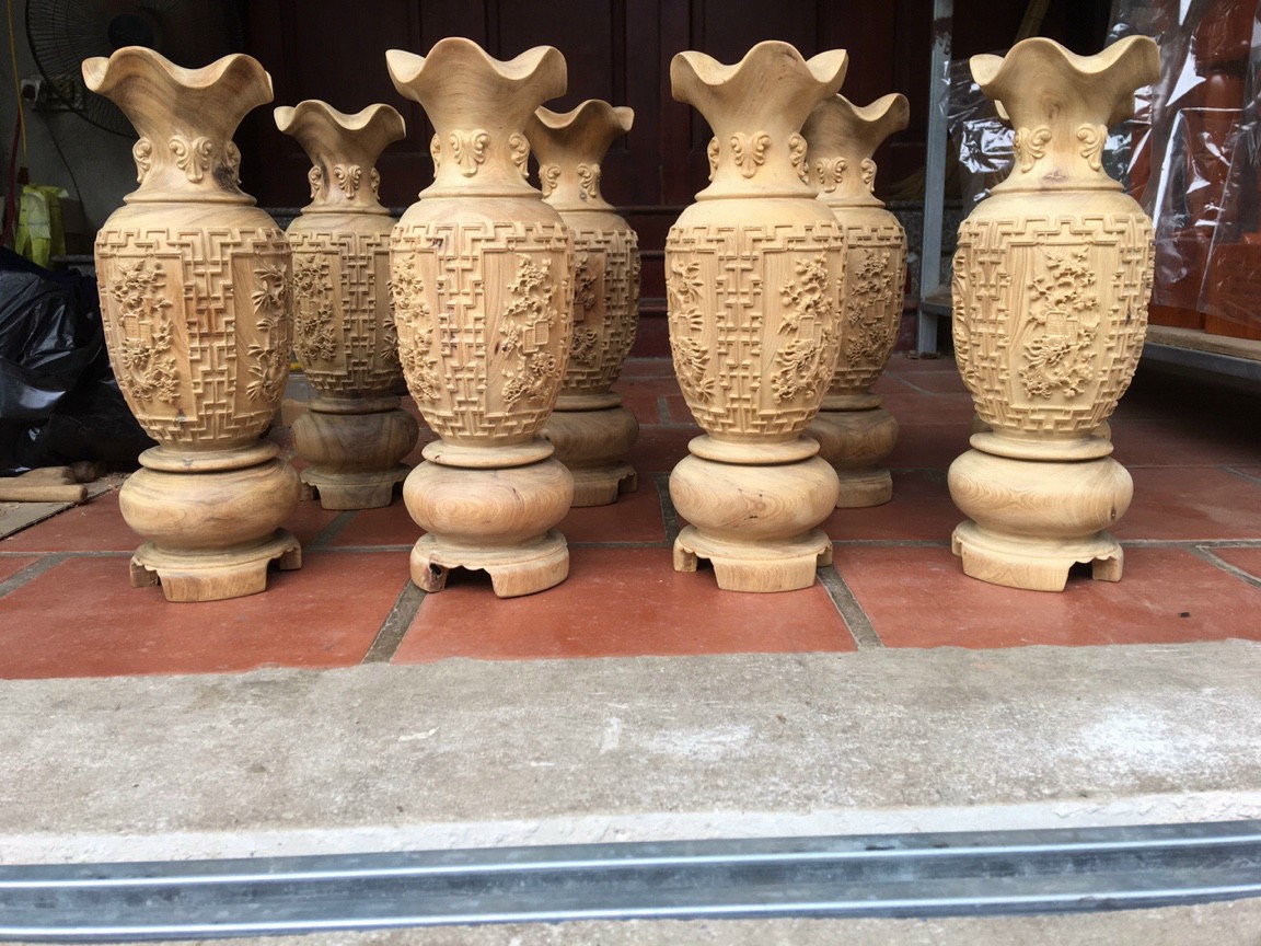 Cặp lục bình trạm khắc tứ quý bốn mùa ,phong thủy hút tài lộc bằng gỗ bách xanh thơm nức kt cao 40×13,5cm