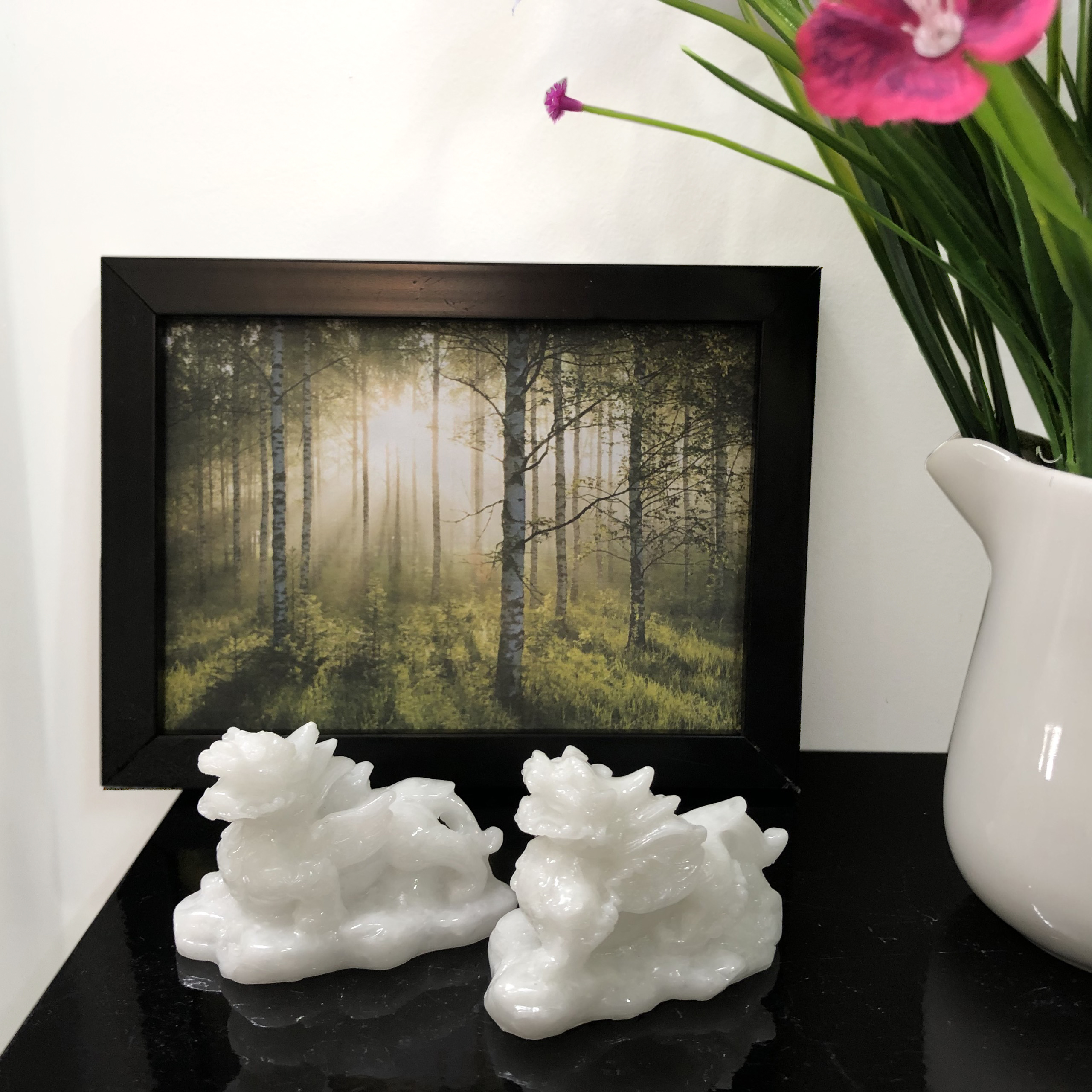 Cặp 2 Tượng đá Tỳ Hưu trang trí phong thủy nhà cửa - Màu trắng non nước - Cỡ nhỏ dài 7.5cm