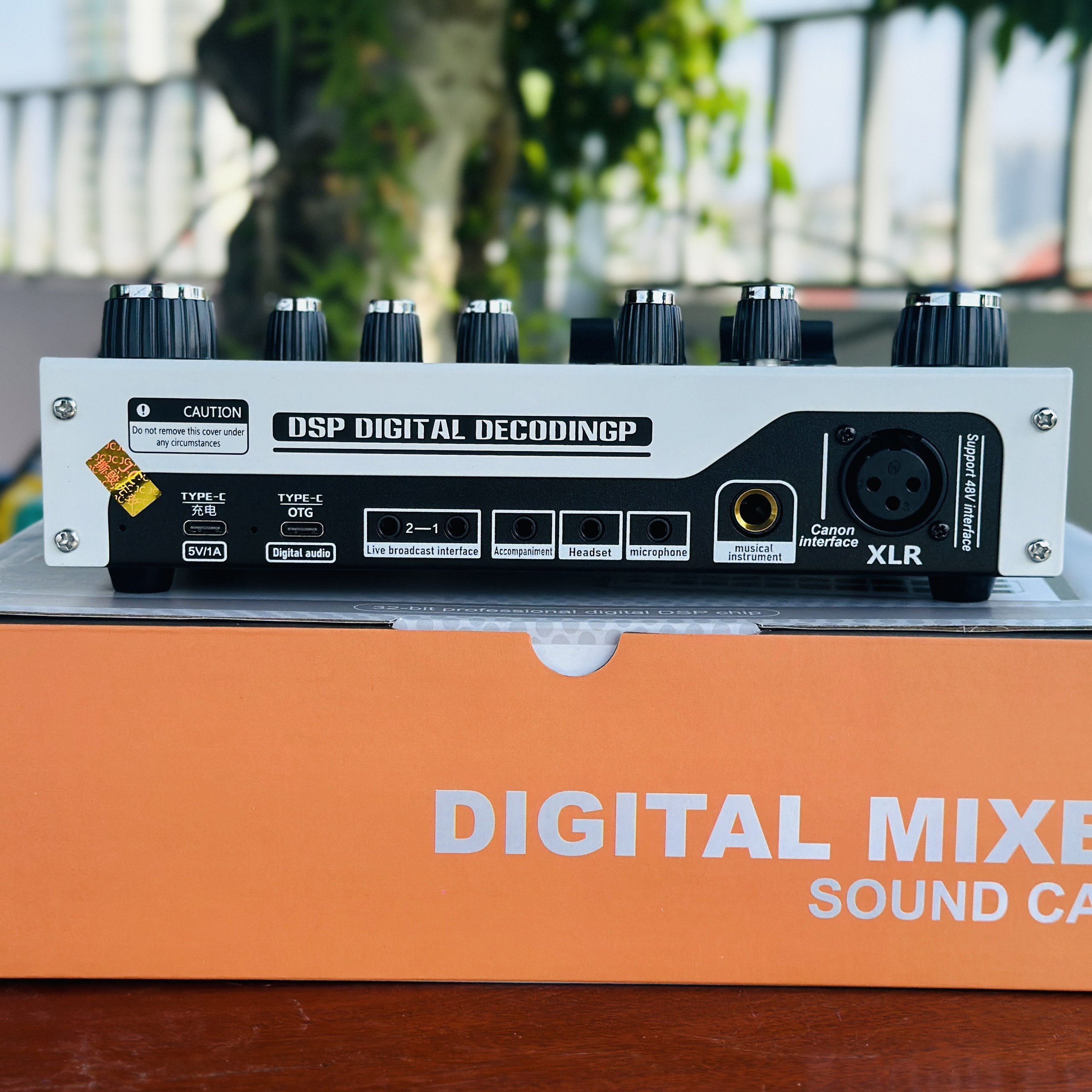 Soundcard X7 Mới Nhất 2024 - Hỗ Trợ Micro 48V, Tích Hợp Hiệu Ứng Auto Tune, Điều Chỉnh Giọng Hát, Nhiều Hiệu Ứng Âm Thanh Cao Cấp Hàng Chính Hãng
