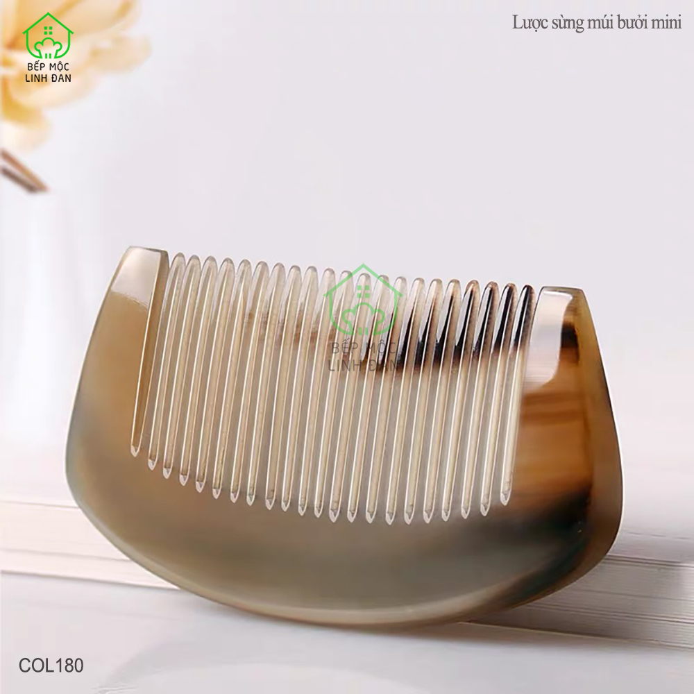 Lược Sừng Múi Bưởi Mini Phụ Kiện Bỏ Túi Tiện Dụng