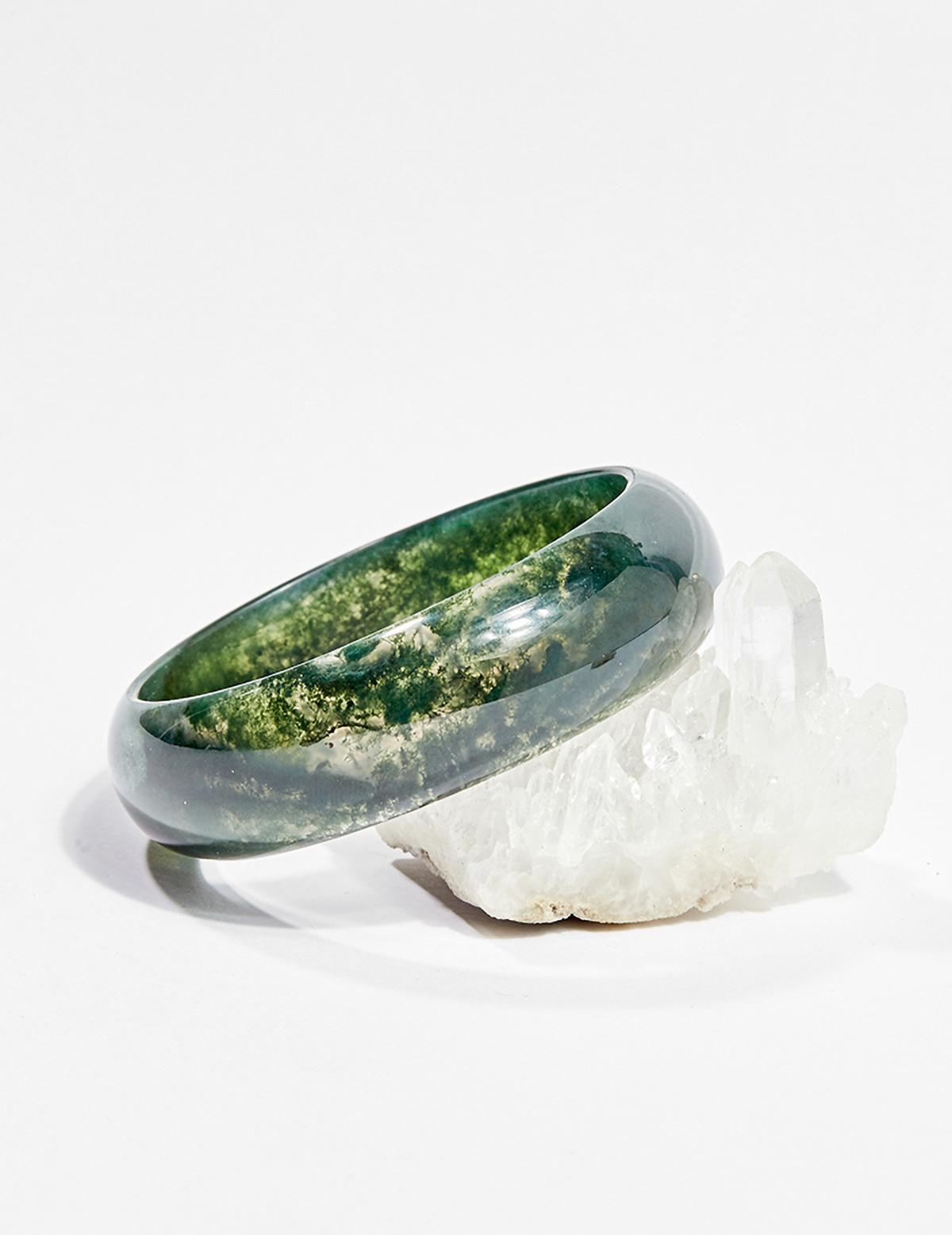 Vòng tay phong thủy đá băng ngọc thủy tảo ni 53 mệnh hỏa , mộc - Ngọc Quý Gemstones