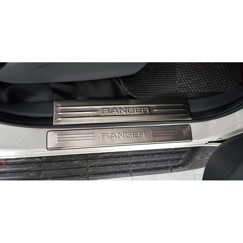 Ốp bậc trong ngoài inox xe Ford Ranger 2016-2019