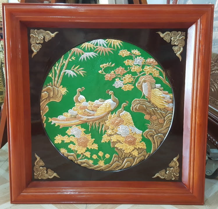 TRANH ĐỒNG VÀNG LIỀN TẤM , PHU THÊ VIÊN MÃ-A211