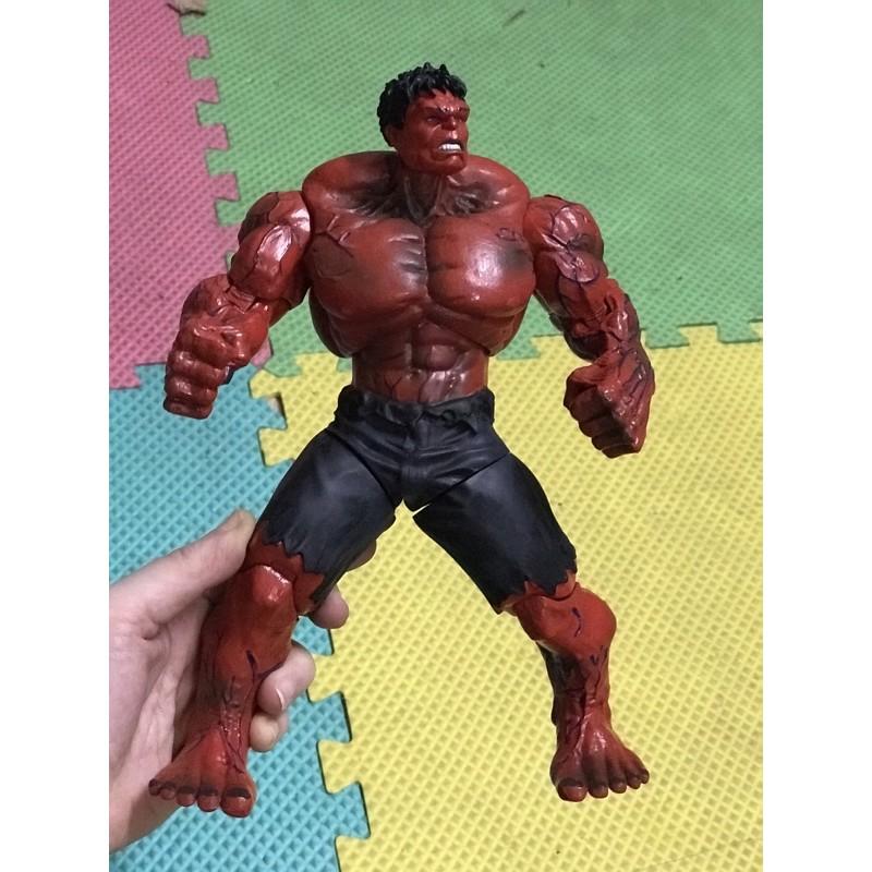 Mô hình người khổng lồ xanh Green Hulk và người khổng lồ đỏ Red Hulk siêu ngầu