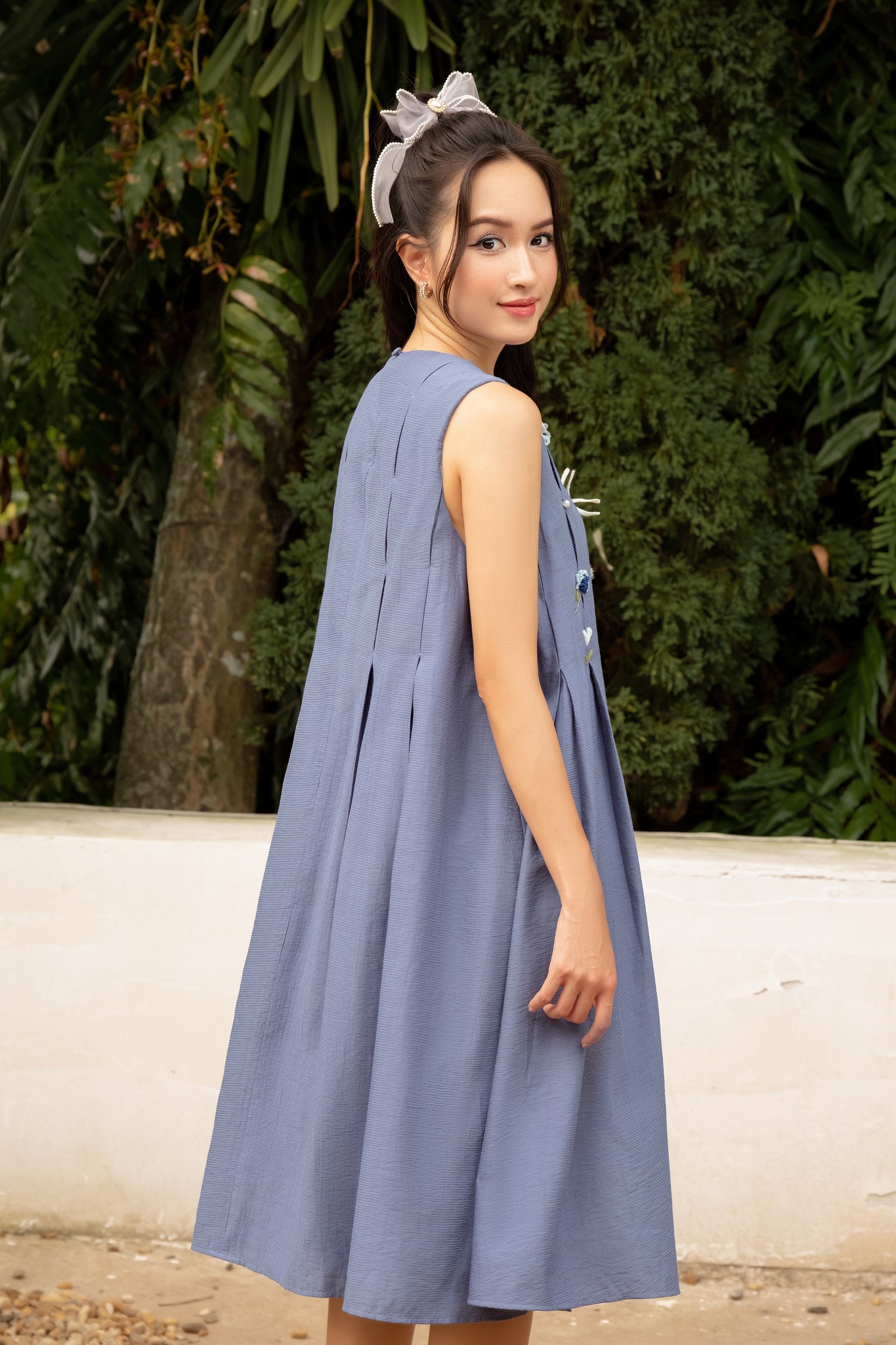 OLV - Đầm Lagoon Ruched Embro Dress