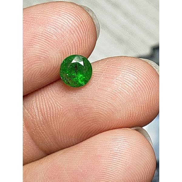 070* L hạt Garnet Xanh Lá (THIÊN NHIÊN) tsavorite