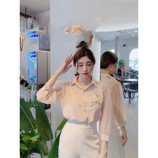 Áo sơ mi kem, vải lụa, tay lưới dài